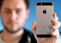 Image result for iPhone 13 vs iPhone SE 2