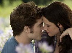Image result for Edward and Bella Kissing