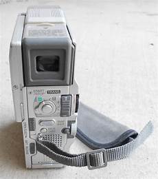jvc digital jvc digital cybercam mini dv gr dvm70 camcorders jvc digital jvc digital cybercam mini dv gr dvm70 camcorders