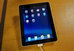 Image result for iPad 1 Display