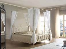 letti matrimoniali a baldacchino letto concerto baldacchino vendita on line di letti in letti matrimoniali a baldacchino letto concerto baldacchino vendita on line di letti in