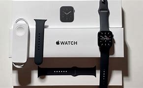 Image result for Apple Watch Serie SE Box