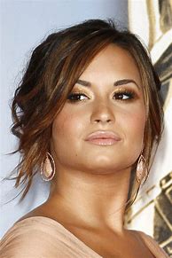 Image result for Demi Lovato Medium Haircuts