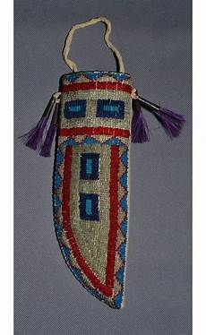 beadwork sioux antique sioux knife sheath just look at all that bead beadwork sioux antique sioux knife sheath just look at all that bead