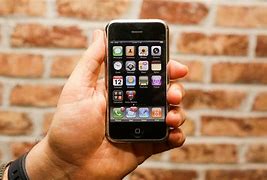 Image result for iPhone 2007 8GB Avec Stilet