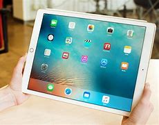Image result for iOS 9 iPad Pro with Flashlight