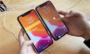 Image result for iPhone 11 vs iPhone XR