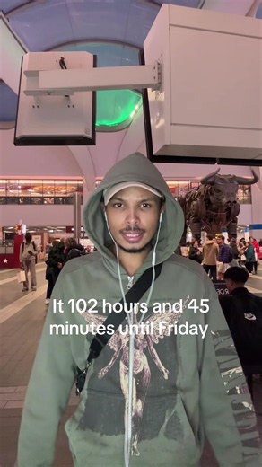 Emmiisabella: 102 Hours and 45 Minutes Until Friday