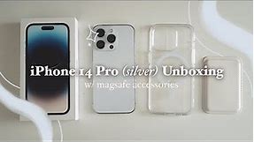 iPhone 14 Pro Unboxing (silver) in 3 Minutes w/ Magsafe Accessories & Set Up
