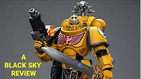 Joytoy Warhammer 40k Imperial Fist Lieutenant With Power Sword 1:18 Scale Action Figure Review.