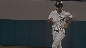 1978 WS Gm3: White's solo home run in the 1st inning