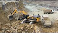 Caterpillar 390D Excavator Loading Trucks - Pyramis Ate