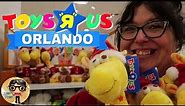 A GEOFFREY IMPOSTER!!! - And Christmastime at Toys “R” Us - Orlando, FL!!