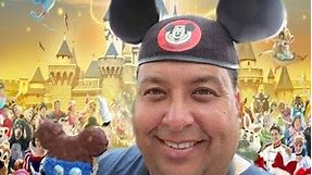 Disneyland® Food Reviews | Mickey Mouse Rice Krispie Treat!