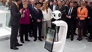 Angela Merkel meets the concept consumer robot!