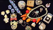 RARE BAKELITE, DIAMONDS, VINTAGE COSTUME, RHINESTONES CHAT - FANCY SHOW & TELL #jewelry #collection