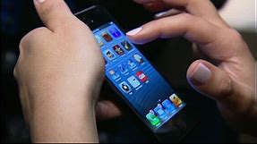 Walmart Cuts Price of Apple iPhone 5S, 5C