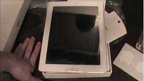 Apple iPad 2 (White) Unboxing & Hands On!