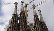 VIDÉO. Cinq chiffres sur la Sagrada Familia, l'un des monuments les plus emblématiques de Barcelone