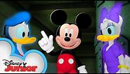 Mickey and Minnie's Halloween Surprise 🎃 | Mickey Mornings | Mickey Mouse Clubhouse | @disneyjunior