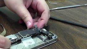 DIY repairs: iPhone 4S teardown