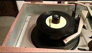 Vintage Portable Phonograph Motorola SP26R from 1961