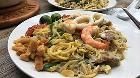 Super Easy Singapore Fried Hokkien Noodles 新加坡福建炒面 Fried Prawn Mee • Chinese Noodle Recipe