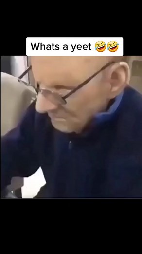 YEET! 🤣🤣🤣 #yeetmoments #whatsayeet #funnyyeet