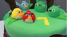 ANGRY BIRDS BIRTHDAY CAKE