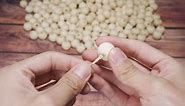 UOONY 300pcs 20mm Wooden Beads for Crafts Round Natural Unfinished Large Wooden Beads Wood Beads Bulk and Necklace Garland Making