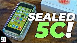 Unboxing a NEW iPhone 5C 10 years later!