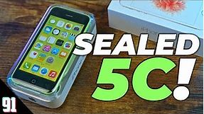 Unboxing a NEW iPhone 5C 10 years later!