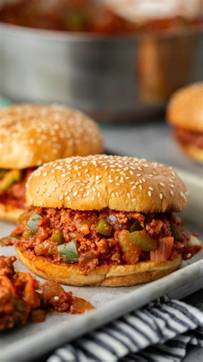 https://thestayathomechef.com/best-homemade-sloppy-joes/ Sloppy Joes can be amazing, didn’t you know? It doesn’t have to be a quick, thrown together meal from a can that kids can tolerate. It can be flavorful and packed full of delicious vegetables. It can have texture! | The Stay At Home Chef