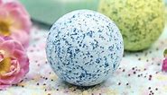 Making Bath Bombs Is Easy, Thanks to This DIY Recipe