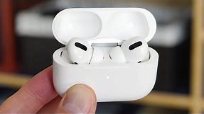 Apple AirPods Pro with Wireless Charging Case unboxing
