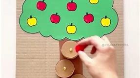 Basket Apple Sort Printable - Colorful Pom Pom Sorting Game! #chanafavors