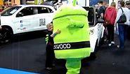 Kenwood Android Mascot - Cute moment with kid - High Five !