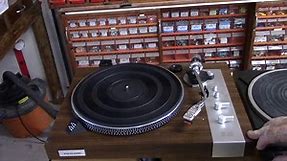 Vintage Turntables - What You Need To Know