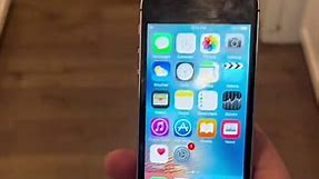 iPhone SE 1st Generation on running iOS 9.3.2 still! Never updated! #iphone #phone #apple #iphonese #se #iphonese2016 #2016 #2015 #rare #nostalgia #nostalgic #ios9 #rareiphone #oldiphone #fyp #foryou