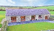 Luxurious Anglesey Cottage with private Hot Tub - Trehafod