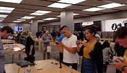 iPhone 7/ iPhone 7 Plus Flying Off The shelves Apple Store