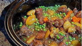 This BEEF STEW recipe is a Lazy Cook's Dream! Crockpot Beef Stew That Practically Makes Itself