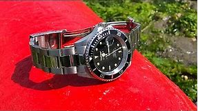 Invicta Pro Diver - Don't Swim with a Pro Diver until you see this!