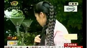 Zhang Hongwei from Yunnan province has 2.02 meters super long hair
