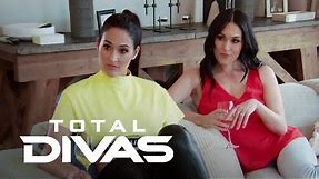 Brie & Nikki Bella's Fashion Show: "Total Divas" Recap (S9, Ep6) | E!