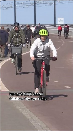 Uudella sillalla heti onnettomuus