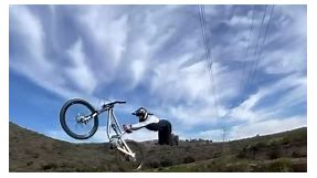 MTB MEMES on Instagram: "Some step up hits from @freeridefiesta 🤘🏼 🎥+💬: @kurtisdowns x @eliasruso ‼️ @credities for removal of this post #awesomemtb #awesomemountainbike #mtb #mountainbike #mtblife #downhill #mountainbiking #freeride #enduromtb #mtblove #downhillmtb #mtblifestyle #mountainbiker #mtbphotos #bikepark #mtbpictureoftheday #mtbenduro #mtbgram #mtbiking #mountainbikes #mtblovers #mtbdaily #mtbrider #foxmtb #downhillmountainbiking #mtbpage #dhmtb #ridemtb #mtbtrails #lovemtb"