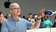 Apple Tops Earnings Estimates With Robust iPhone Sales