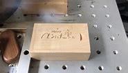 Customized Gift Personalised Engraved Wood USB Flash Drive USB2.0 8GB Memory Sticks Data Storage with Wooden Box, for Christmas, Thanksgiving, Wedding, Graduation
