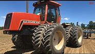 ALLIS-CHALMERS 4W-220 Tractor Planting Corn